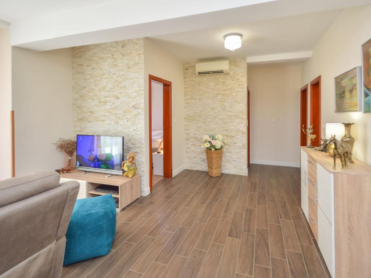 Holiday Home Valdor By Interhome Sovlje Zewnętrze zdjęcie